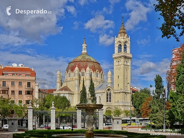 Benito Parroquia de San Manuel y San Benito v Madridu (Španělsko)