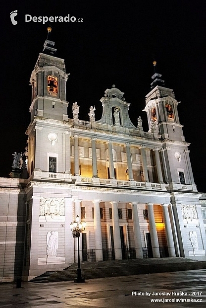 Katedrála v Madridu (Španělsko)