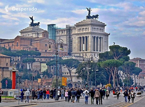 Altare della Patria v Římě (Itálie)