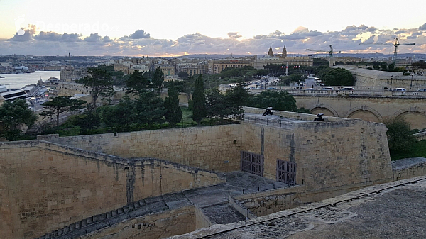 Upper Barrakka Gardens ve Vallettě (Malta)