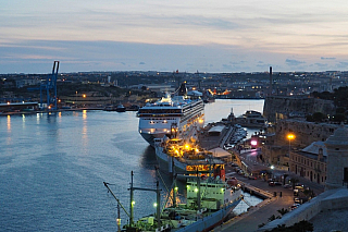 Upper Barrakka Gardens ve Vallettě (Malta)