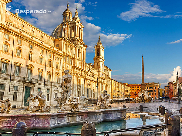 Piazza Navona v Římě (Itálie)