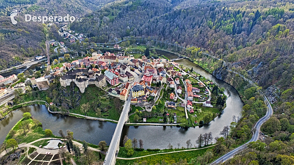 Hrad Loket (Česká republika) - Photo by Martin Kunzendorfer