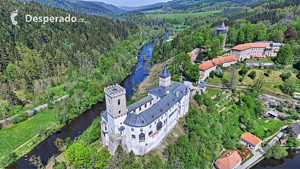 Hrad Rožmberk (Česká republika) - Photo by Martin Kunzendorfer