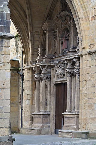 Kostel San Bizente Eliza v San Sebastian (Španělsko)