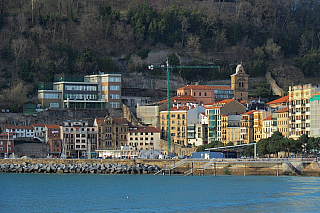 Záliv La Concha v San Sebastian (Španělsko)