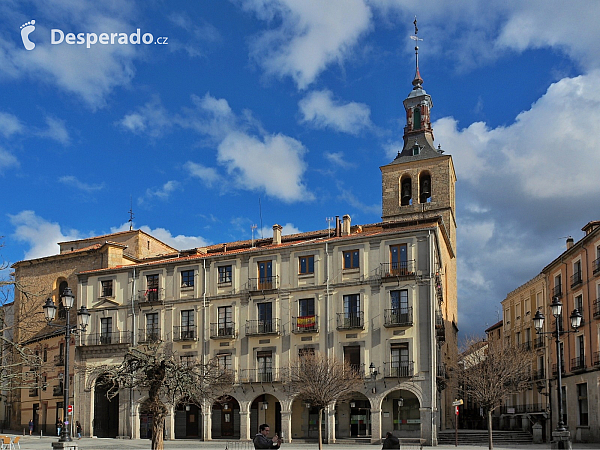 Plaza Mayor v Segovii (Španělsko)