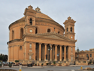 Mosta, jedno z největších měst moderní Malty