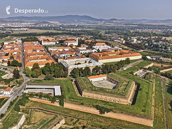 Památník Terezín (Česká republika) - Photo by Martin Kunzendorfer