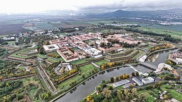 Památník Terezín (Česká republika) - Photo by Martin Kunzendorfer