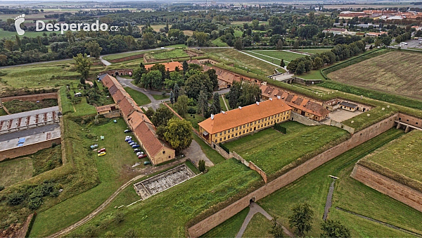 Památník Terezín (Česká republika) - Photo by Martin Kunzendorfer