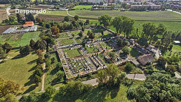 Památník Terezín (Česká republika) - Photo by Martin Kunzendorfer