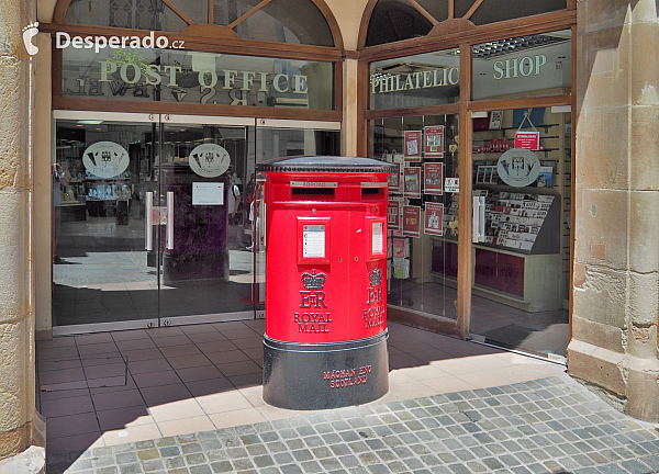 Poštovní schránka - symbol Velké Británie na Gibraltaru (Velká Británie)