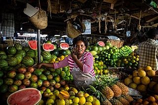 Prodavačka na tržišti (Keňa)