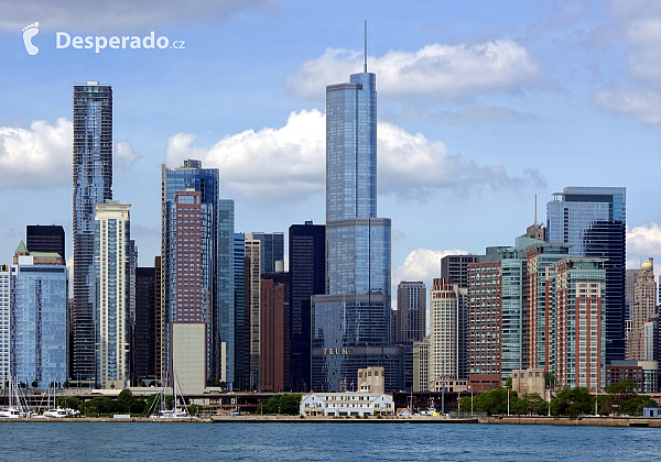 Mrakodrap Trump International Hotel and Tower v Chicagu (Illinois - USA)