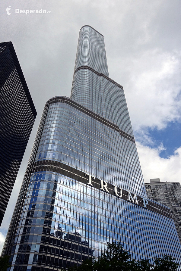 Mrakodrap Trump International Hotel and Tower v Chicagu (Illinois - USA)