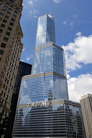 Mrakodrap Trump International Hotel and Tower v Chicagu (Illinois - USA)