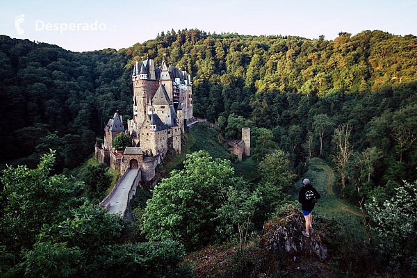 Hrad Eltz (Německo)