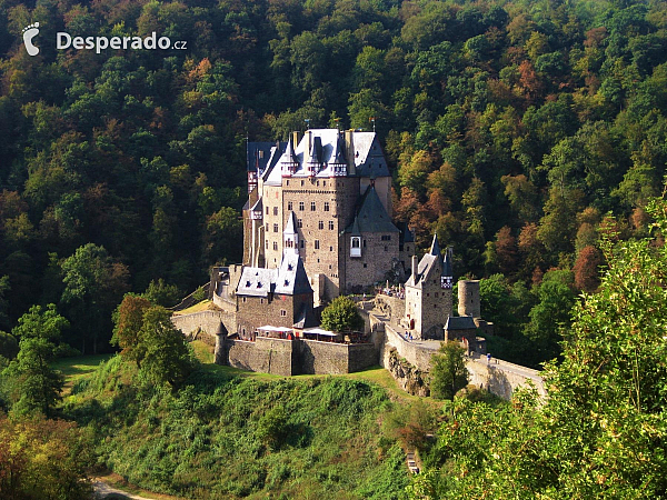 Hrad Eltz (Německo)