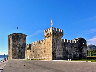 Video hrad Kamerlengo v Trogiru