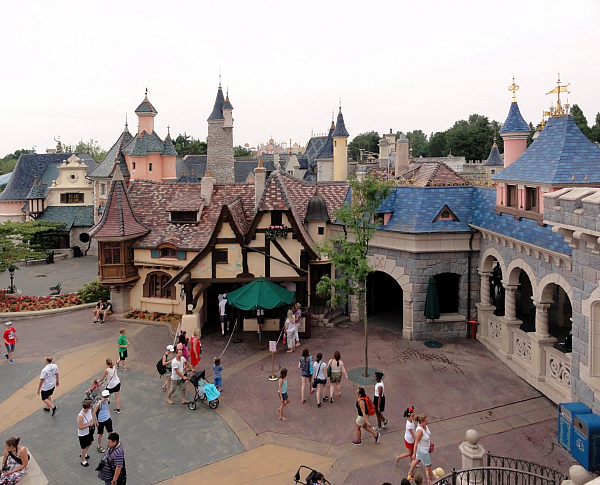 Disneyland Park v Paříži (Francie)