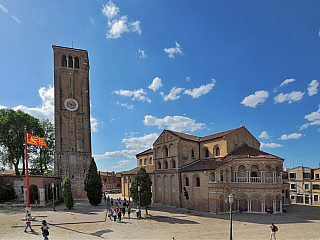Basilica dei Santi Maria e Donato na ostrově Murano (Itálie)