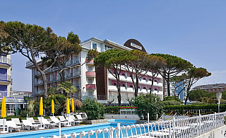 Hotel Cesare Augustus v Lido di Jesolo (Itálie)
