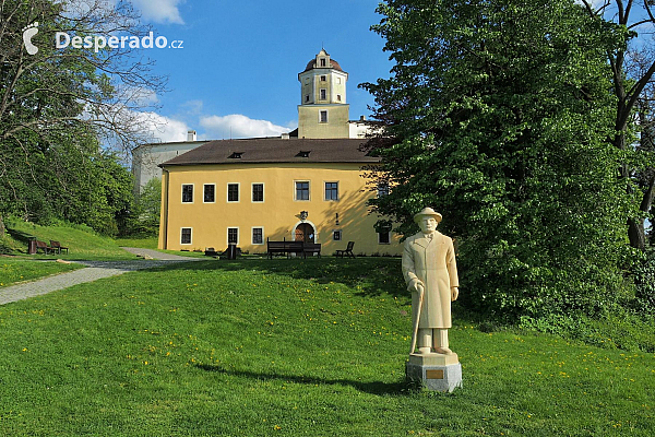 Hrad Malenovice (Česká republika)