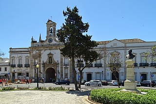 Arco da Vila ve Faro (Portugalsko)