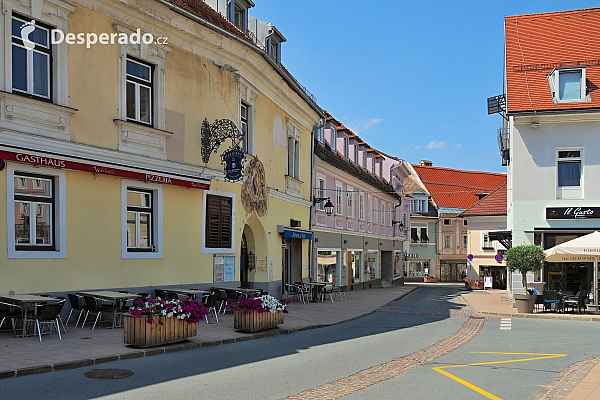 Hauptplatz ve Feldkirchen in Kärnten (Rakousko)