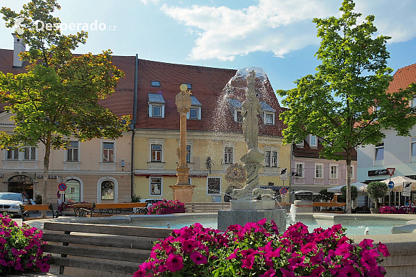 Hauptplatz ve Feldkirchen in Kärnten (Rakousko)