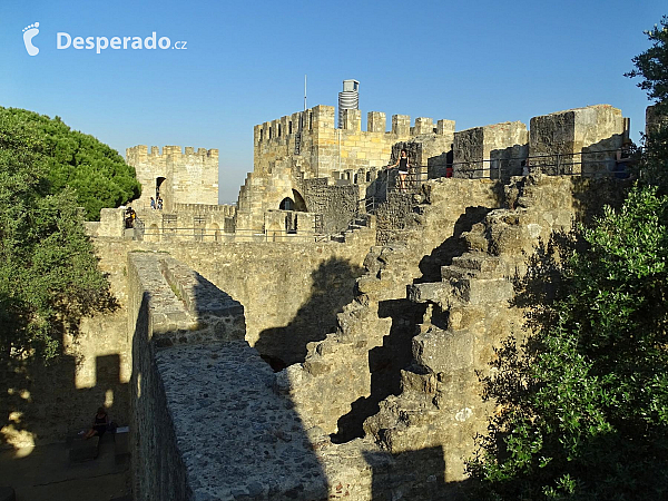 Castelo de Sao Jorge - Hrad svatého Jiří v Lisabonu (Portugalsko)