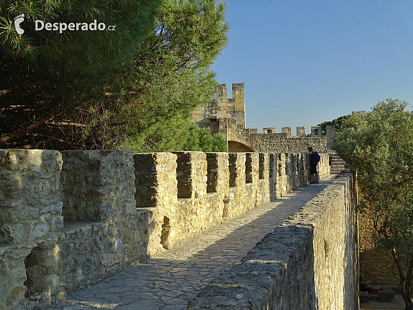 Castelo de Sao Jorge - Hrad svatého Jiří v Lisabonu (Portugalsko)