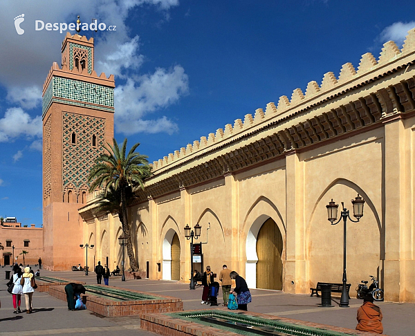 Moulay el Yazid Mosque poblíž brány Bab Agnaou v Marrákeši (Maroko)