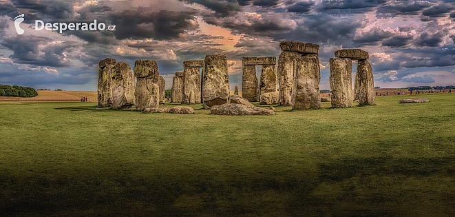 Stonehenge (Velká Británie)
