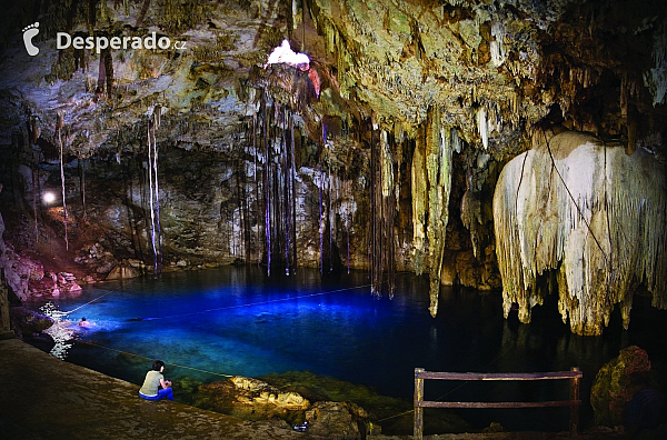 Potápění na Cenote (Mexiko)