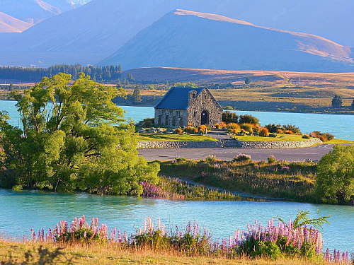 Jezero Tekapo (Nový Zéland)