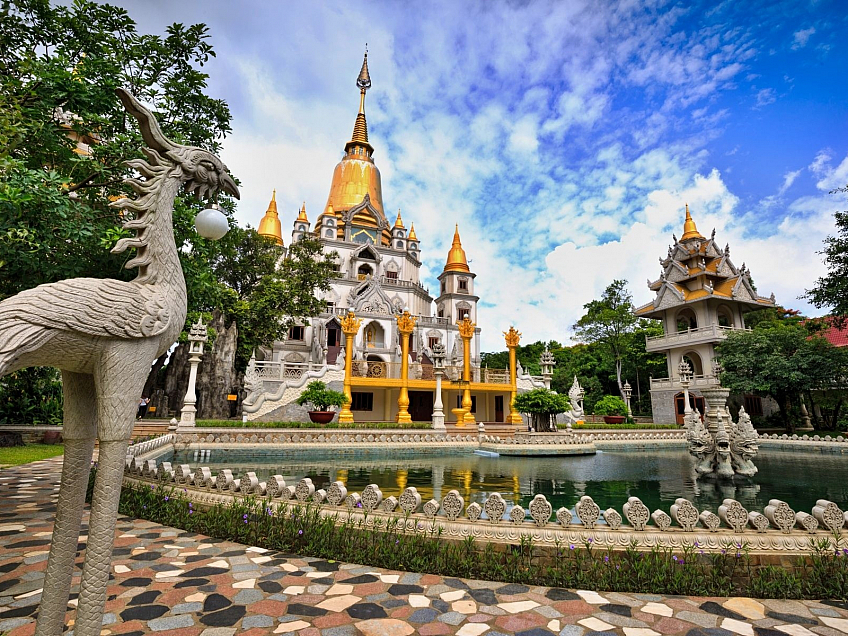 Chrám Buu Long v Ho Či Minově Městě (Vietnam)