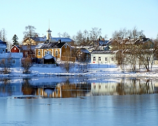 Řeka ve mětě Oulu (Finsko)