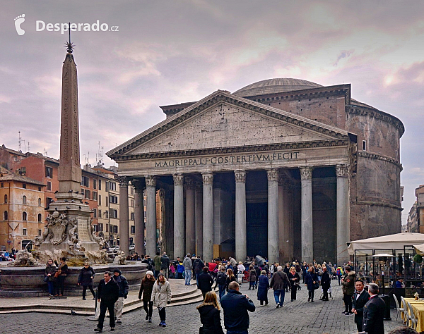 Pantheon v Římě (Itálie)