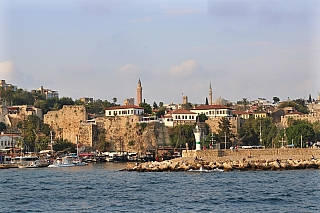 Přístav ve staré části Antalye (Turecko)