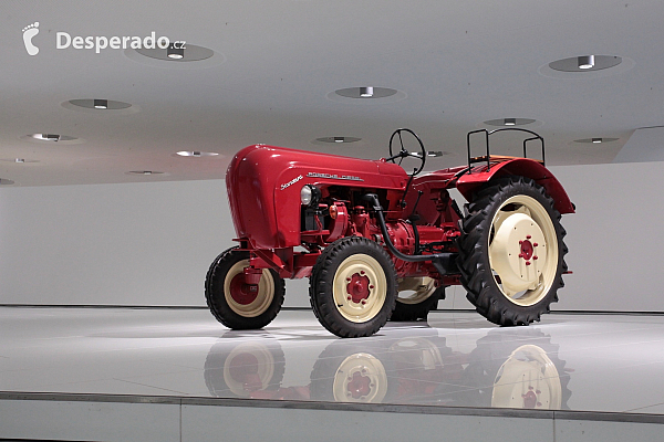 Porsche muzeum ve Stuttgartu (Německo)