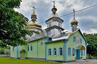 Nový pravoslavný kostel v Koločavě (Ukrajina)