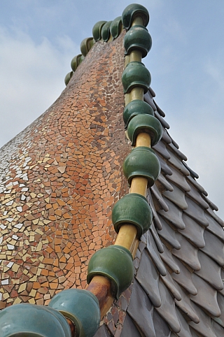 Secesní dům Casa Batlló v Barcelóně (Katalánsko - Španělsko)