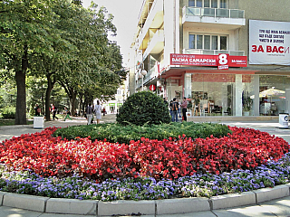 Kazanlak je městem růží