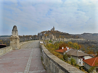 Tsarevets ve Veliko Tarnovo je bývalé sídlo bulharského cara (Bulharsko)
