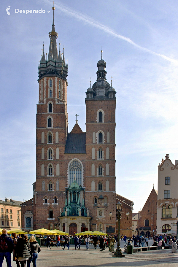Katedrála Nanebevzetí Panny Marie v Krakově (Polsko)