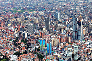 Hlavní město Kolumbie, tedy Bogota má necelých 7 milionů obyvatel, díky čemuž je nejlidnatějším městem v této zemi. Pro srovnání, je to o necelé 2 miliony méně než má Mexico City, a zhruba dvakrát tolik, než druhé nejvyhledávanější město v Kolumbii, Medelin. Město Bogota v Kolumbii je známé...