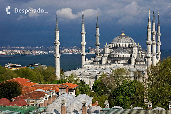 Modrá mešita v Istanbulu (Turecko)