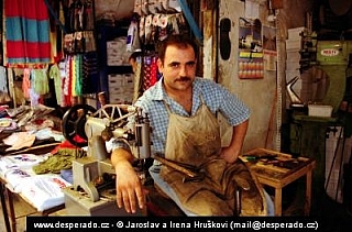 Švec na tržišti v Sanliurfa (Turecko)